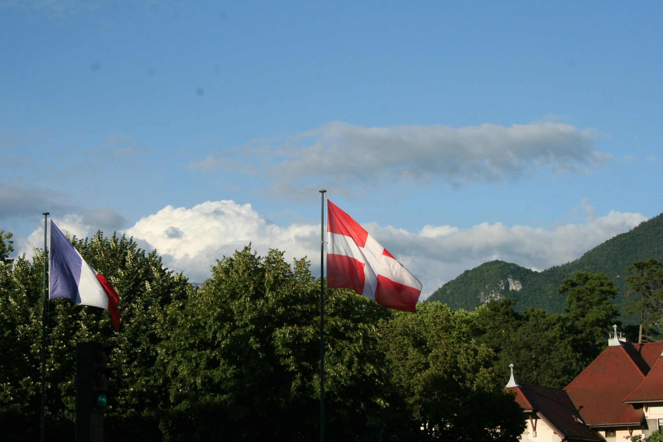 Suisse titre séjour français possible
